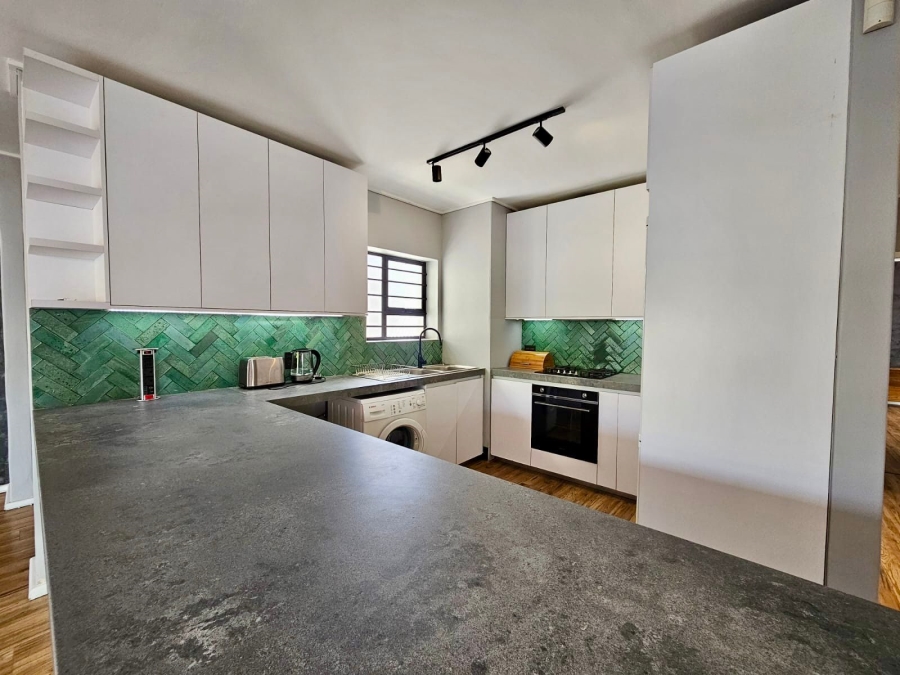 To Let 3 Bedroom Property for Rent in Fresnaye Western Cape